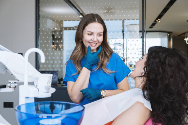 Best Teeth Whitening  in Cambridge, IL