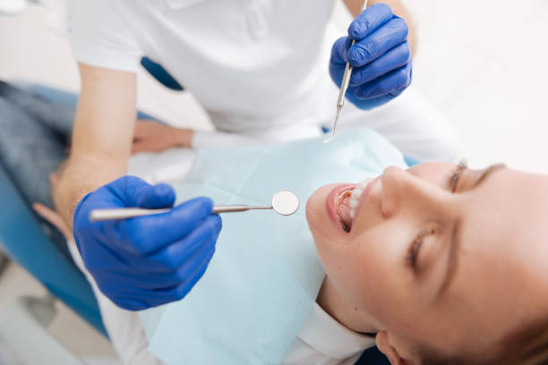 Best Emergency Dental Care  in Cambridge, IL